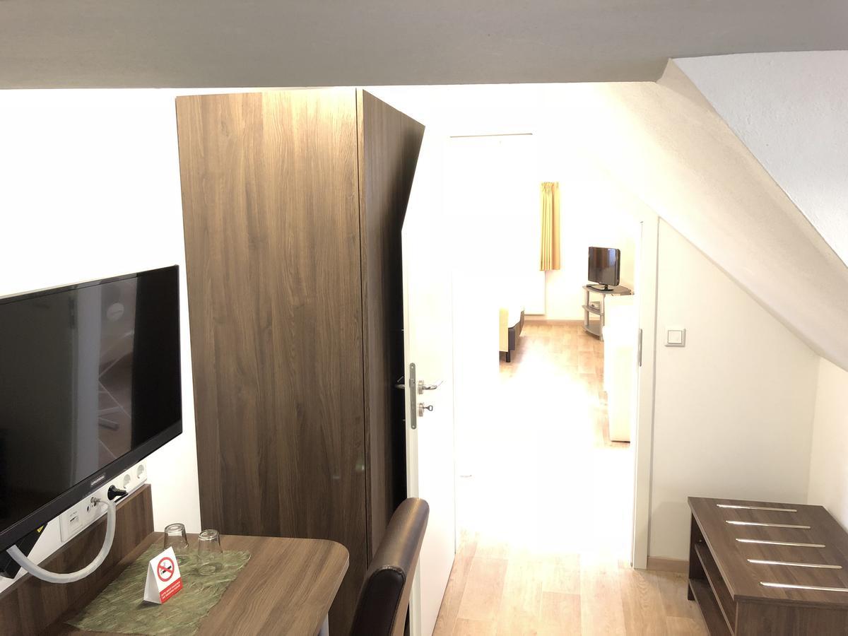 Hotel Garni Goldene Traube Bad Windsheim Eksteriør bilde